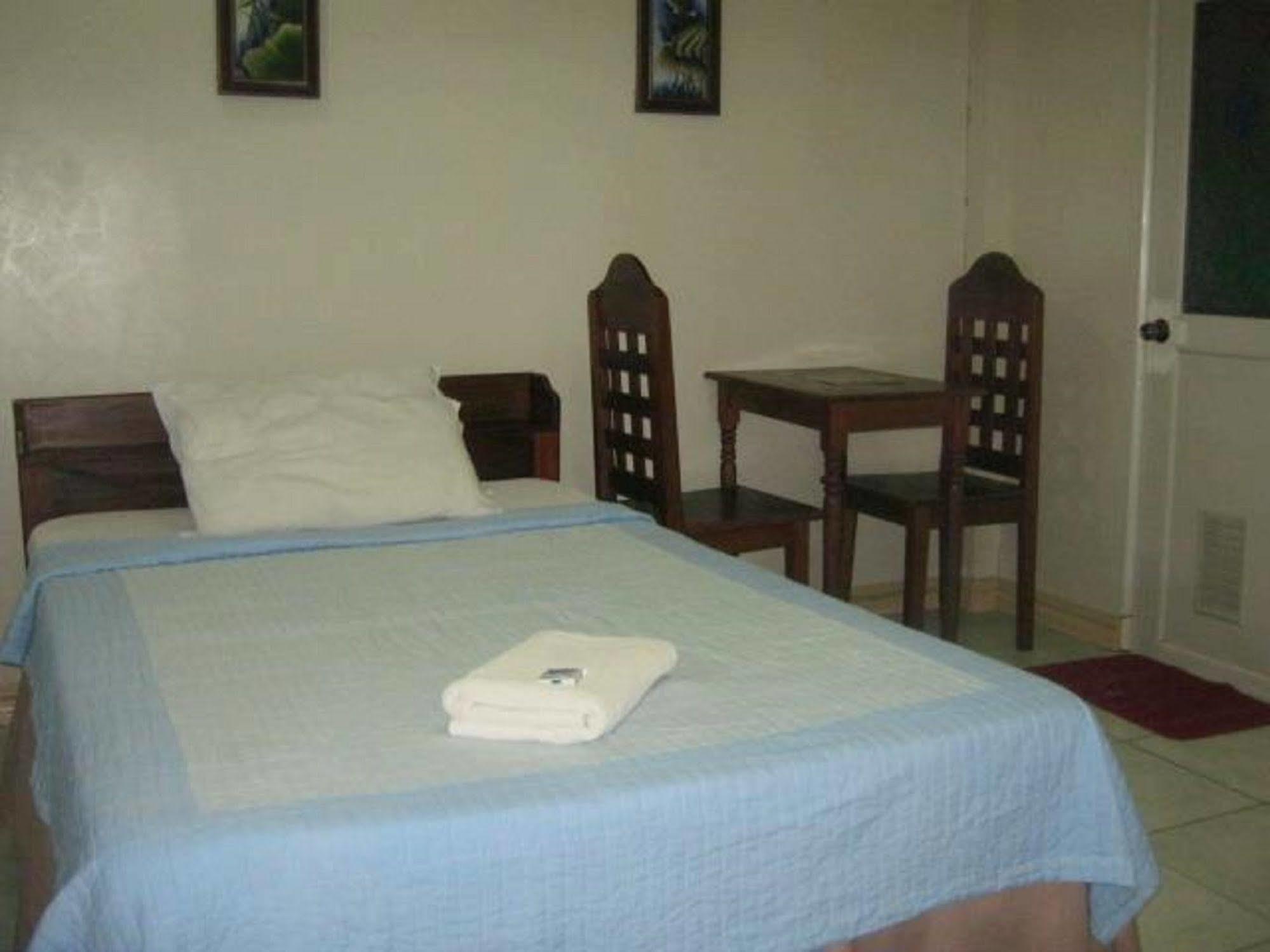 Liberty Park Pension Puerto Princesa Εξωτερικό φωτογραφία